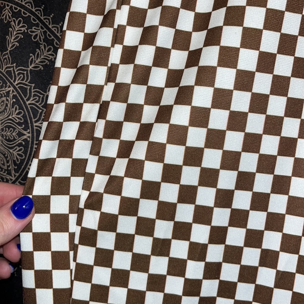 High-Rise Brown Checkerboard Wide-Leg Pants - Picture 2 of 5